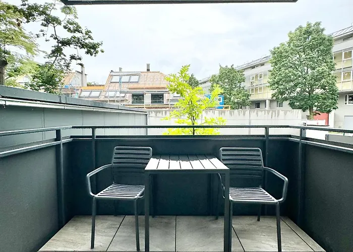 Апартаменти Mit Balkon Und Parkplatz *